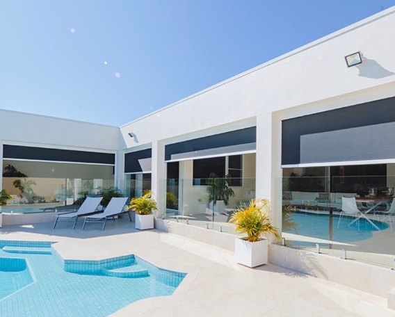 มู่ลี่กลางแจ้ง