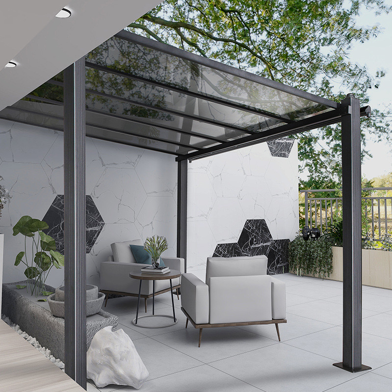 Pergola อลูมิเนียมพร้อมหลังคาโพลีคาร์บอเนต: โซลูชั่นกลางแจ้งที่สมบูรณ์แบบ
