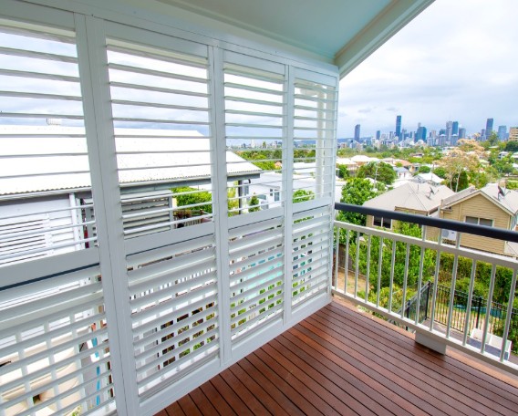 บานประตูหน้าต่างไร่