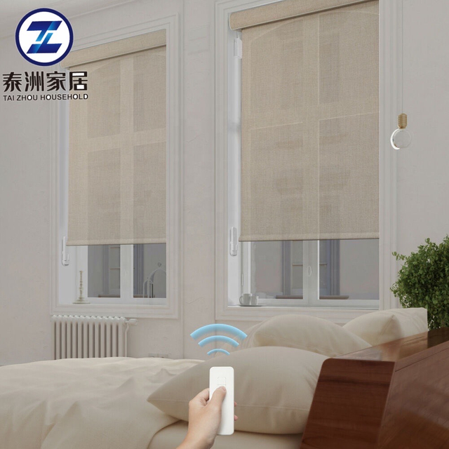 Wifi ควบคุมแบตเตอรี่ ม่านบังแสงอัตโนมัติ