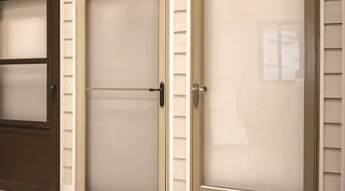 เปลี่ยนหน้าต่างกระจกเป็นแผ่นโพลีคาร์บอเนต