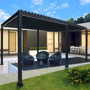 Jet Black Louvers และกรอบครัวกลางแจ้ง Pergola